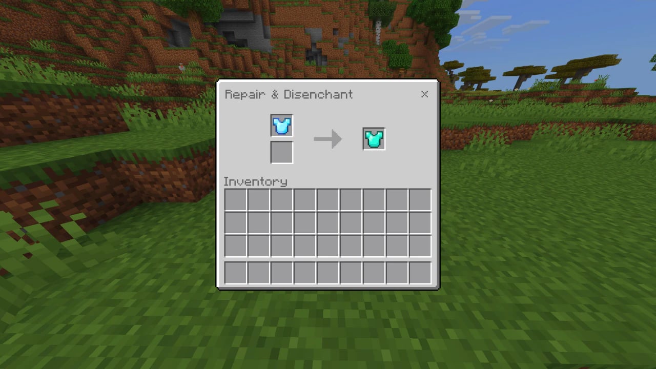 Minecraft Grindstone UI disenchanting an enchanted Diamond Chestplate for XP recovery in survival mode gameplay.